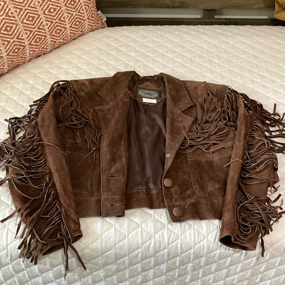 Vintage Leather fringe jacket by D’mode Classic. Ladies Small.